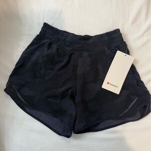 LULULEMON Hotty Hot HR Short